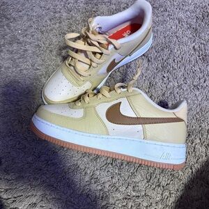 Nike Air Force 1 '07 LV8 EMB
'Inspected By Swoosh'